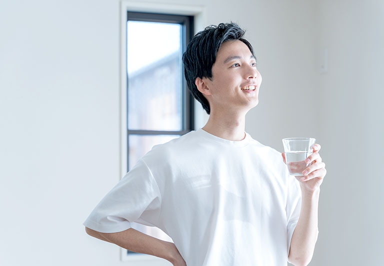 男性