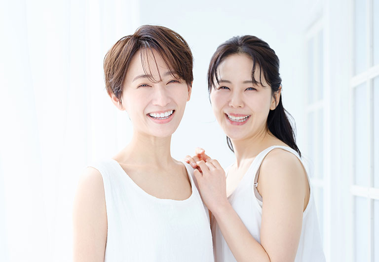 女性の笑顔